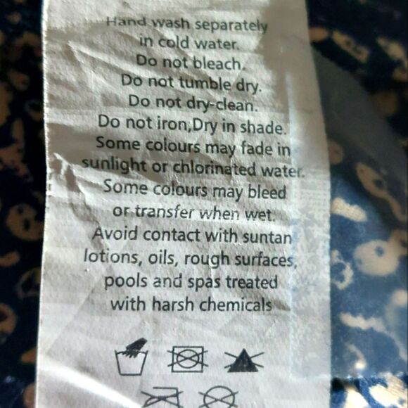 NipTuck Patterned One Piece Swimsuit Navy Blue Ruched Criss Cross Back Size 6 - Picture 8 of 15